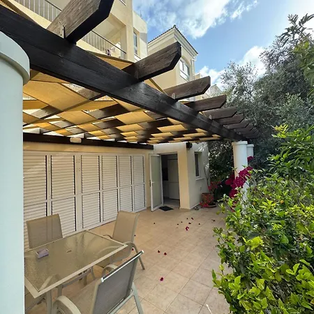 Amazing 2 Bedroom 2 Bathroom Appartement