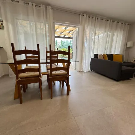 Amazing 2 Bedroom 2 Bathroom