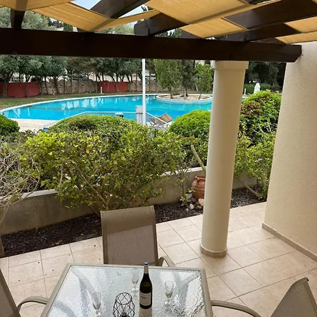 דירה Amazing 2 Bedroom 2 Bathroom פאפוס