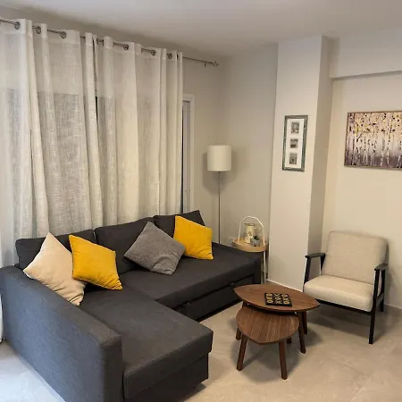 Amazing 2 Bedroom 2 Bathroom דירה
