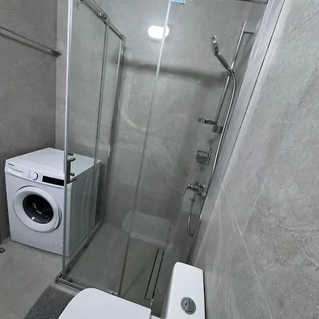 דירה Amazing 2 Bedroom 2 Bathroom *