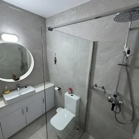 דירה Amazing 2 Bedroom 2 Bathroom