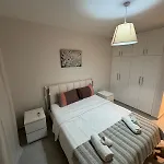 Amazing 2 Bedroom 2 Bathroom Appartement *