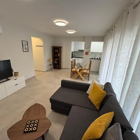 Apartman Amazing 2 Bedroom 2 Bathroom
